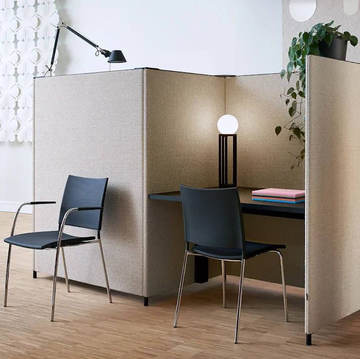 Abstracta cubicles - Presentation Media