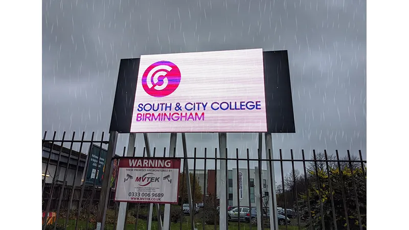 Outdoor DV-LED - Presentation Media