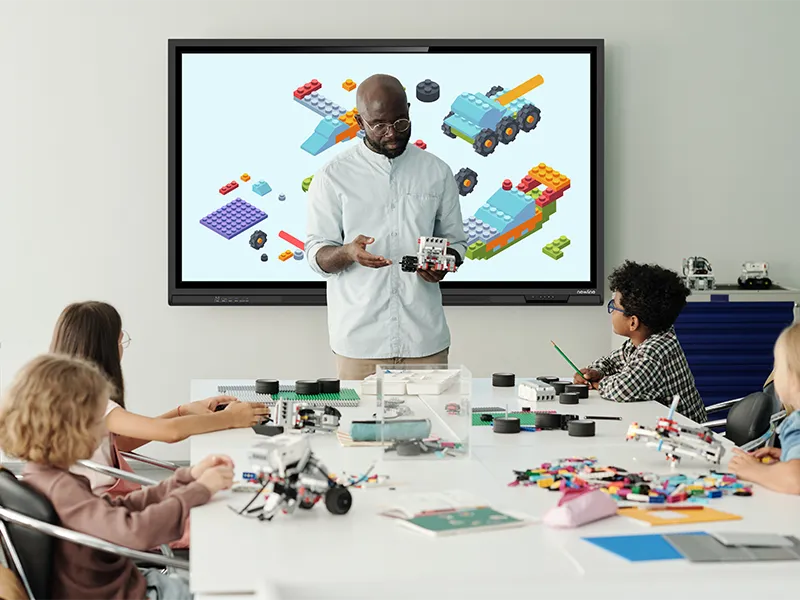 Presentation Media - A Modern Approach to Learning with Google