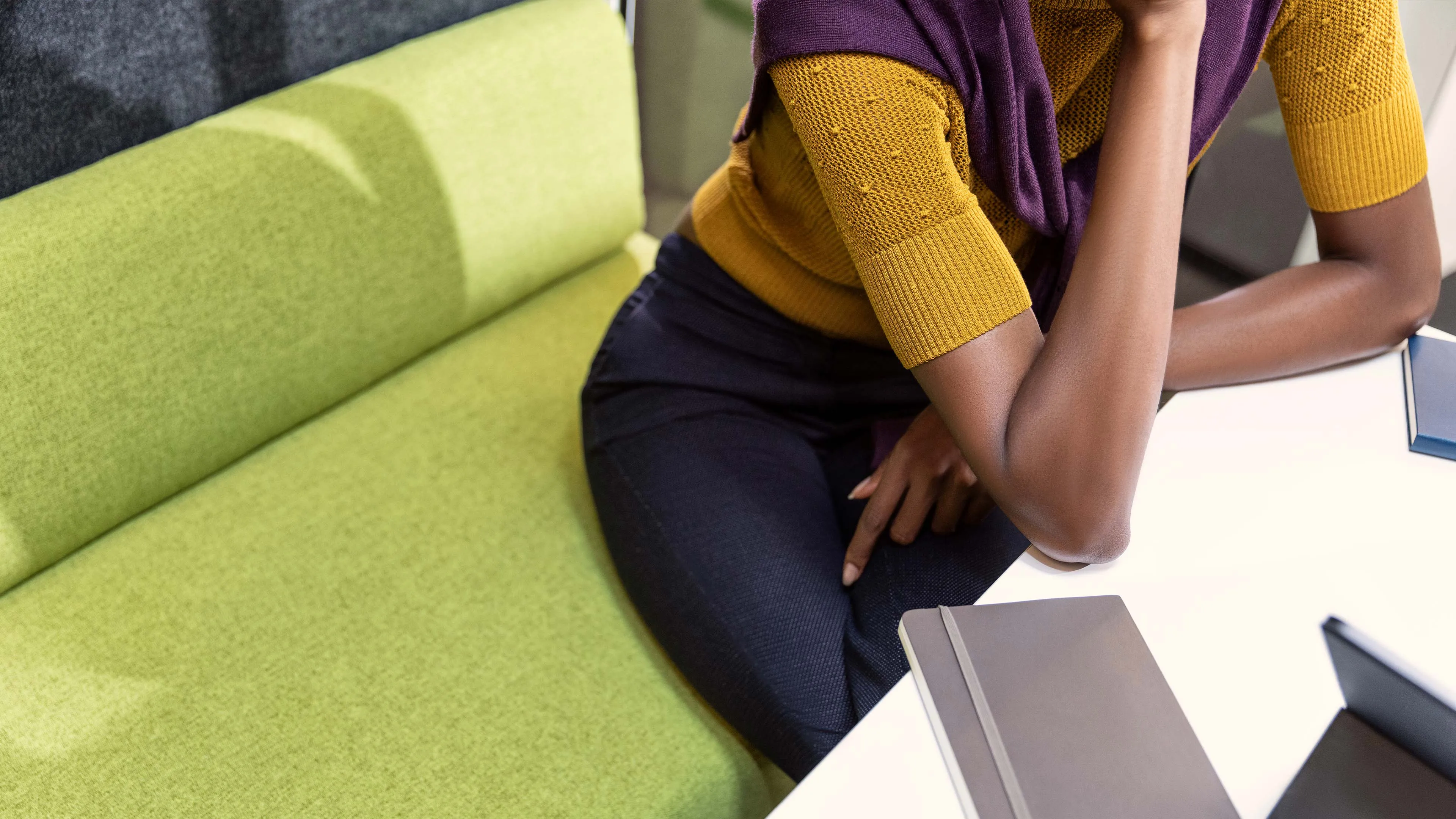 Koplus Kolo Duo Meeting Booth - Presentation Media