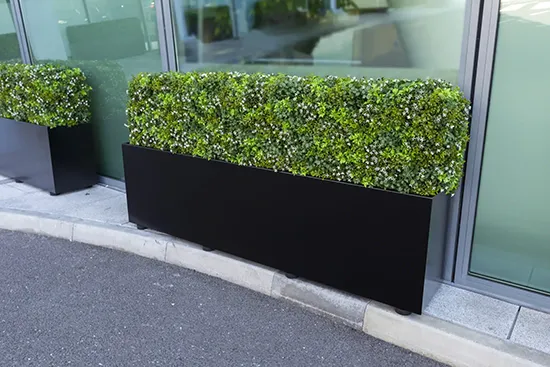 Vistafolia luxury artificial box hedges - Presentation Media